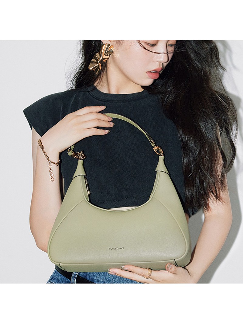 Stylish all-in-one minimalist commuter crossbody underarm bag 